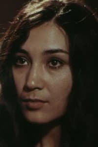 Shoira Tursunbayeva in Девушка из легенды
