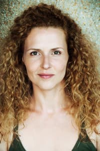 Anja Schiffel in Eine Handvoll Wasser