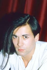 Phil Oakey in The Weekenders