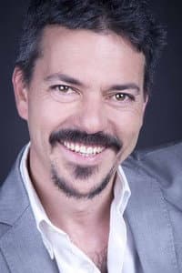 Miguel Hermoso Arnao in Ni pies ni cabeza