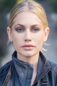 Jennifer Sipes in House of Glass