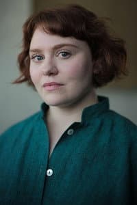 Thea Beyleveld in House Hunters