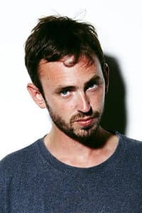 Axel Petersén in Iets moet breken