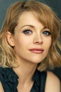 Antonia Bernath in Kisna