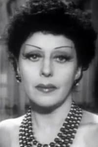 Renée Passeur in Mon cœur et ses millions