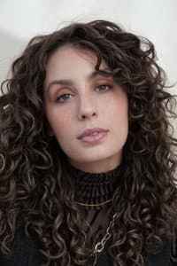 Ascia Al-Shammiri in شهر زي العسل