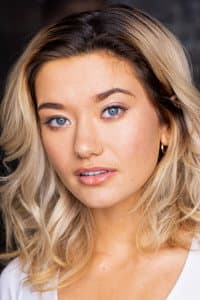 Natalie Schneider in Hollywould