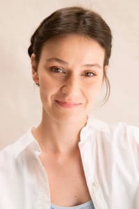 Núria Adrián Campbell in Un cel de plom