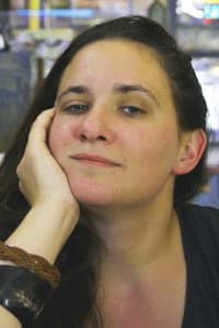 Agustina Llambi Campbell in El Teorema de Santiago