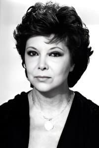 María Asquerino in Hombre acosado