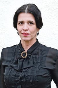 Danijela 'Nela' Mihailović in Svirač