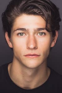 Barton Cowperthwaite in Center Stage: On Pointe