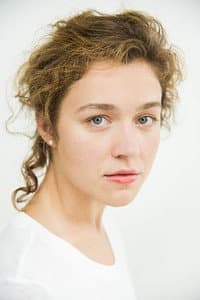 Aistė Diržiūtė in Nameja gredzens