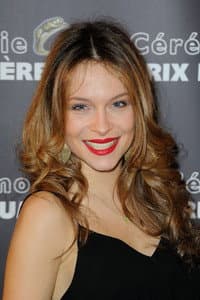 Claire-Lise Lecerf in Pochette surprise