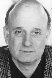 Gary Waldhorn in Chinese Whispers