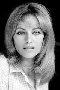 Nathalie Delon in Gli ultimi angeli