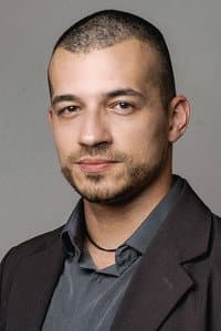 Nando Rodrigues in A Lenda de Fênix