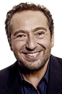 Patrick Timsit in Aimons-nous vivants