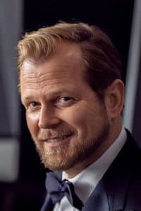 Antti Luusuaniemi in Nuotin vierestä