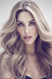 Anahí in El ganador