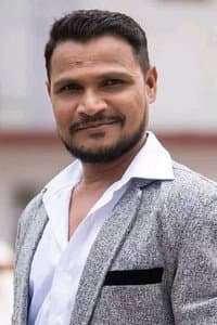 Rabindra Jha in Dui Rupaiyan