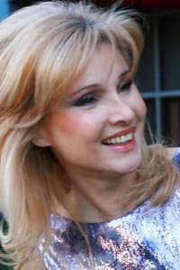 Sonja Tuchmann in Zwei Nasen tanken Super