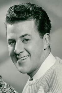 Bernard Braden in The Full Treatment