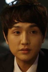 Jeon Hyeon-soo in Mas Iss Neun Bi Haeng