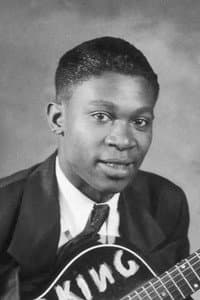 B.B. King in Pavarotti & Friends for Guatemala and Kosovo
