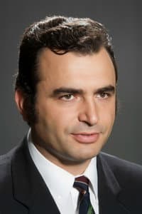 Gürdal Onur in Dikenli Gül