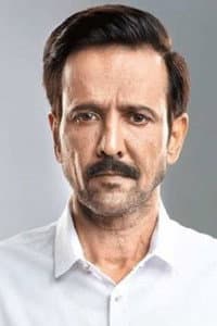 Kay Kay Menon in Honeymoon Travels Pvt. Ltd.