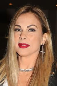 Zoza Metaxa in Notis Η Επιστροφή