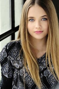 Reylynn Caster in Adventures of Dally and Spanky