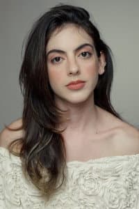 Ana Vitória Mattar in Oba, Oba, o Bar