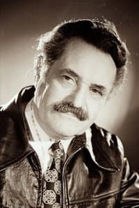Arkadiy Kruglyak in Женитьба Белугина