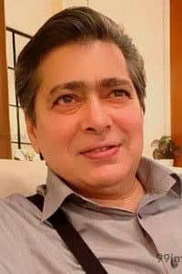 Shailesh Datar in Gulaabi