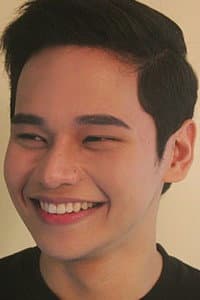 Ian Navarro in Lihim