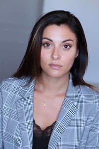 Noémie Bousquainaud in Entre chien et Lou - Je t'aim3 - Trilogie de l'amour (Part 3)