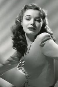 Lois Collier in Slave Girl