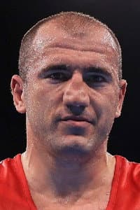 Mahammadrasul Majidov in Demetrius Andrade vs. Liam Williams