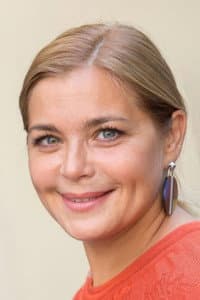 Irina Pegova in Возвращение мушкетёров или Сокровища кардинала Мазарини