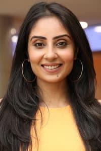 Bhanu Sri Mehra in Vizhi Moodi Yosithal