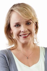 Veronika Jeníková in Podej mi ruku a přestaň se bát