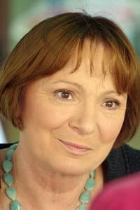 Éva Igó in Tegnapelőtt