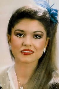 Gülden Karaböcek in Ağlıyorsam Yaşıyorum