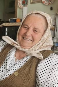 Elena Moldovan in Vecina