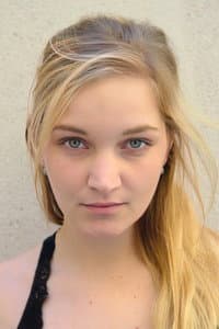 Karolína Šafránková in Párty Hárd