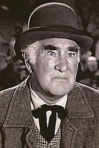 Tudor Owen in Jack the Ripper
