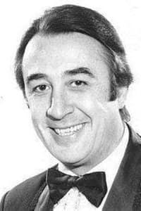 César Bertrand in La noche viene movida
