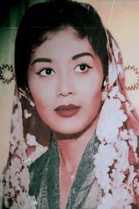 Umi Kalthum in Bawang Putih Bawang Merah